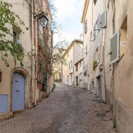 Le Charme Du Medieval Dans Un Cosy Апартаменты *